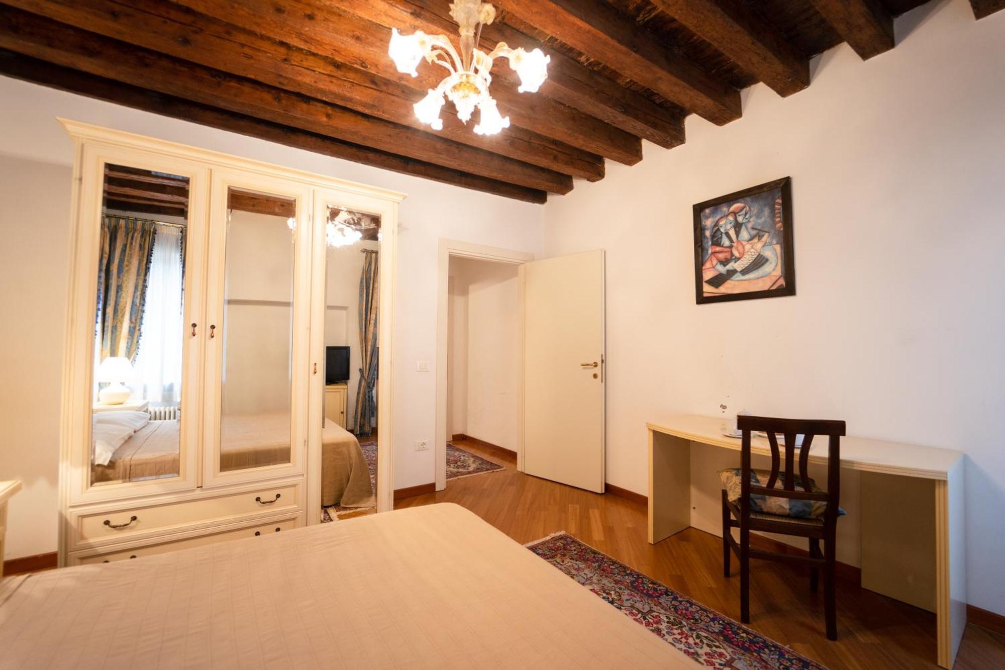 Furlani Apartments Venezia Eksteriør bilde