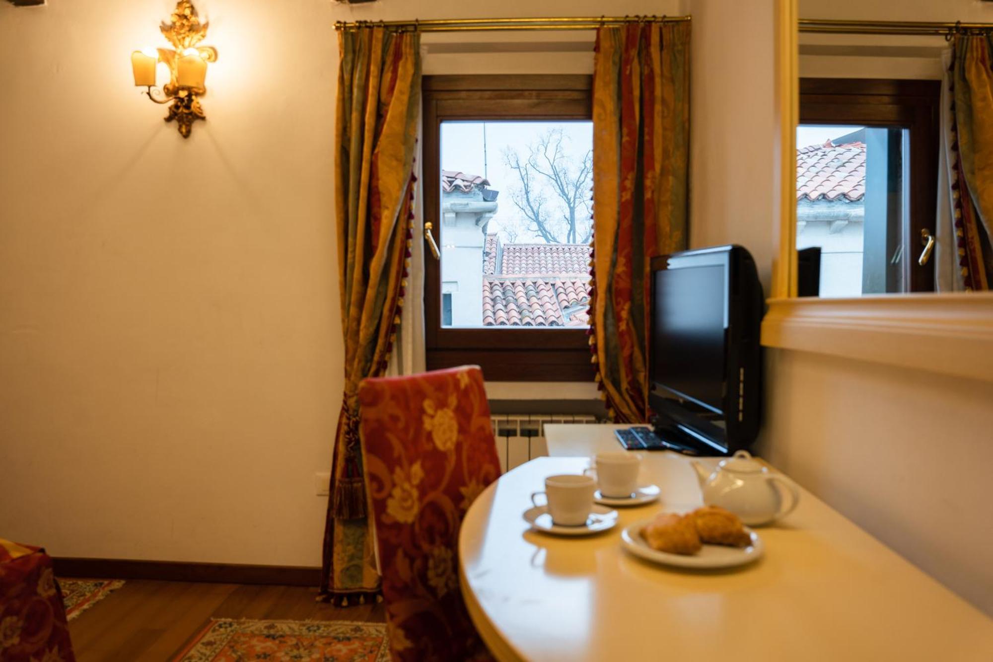 Furlani Apartments Venezia Eksteriør bilde